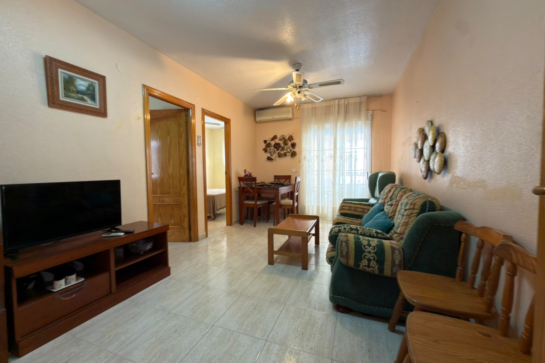 APARTAMENTO DE 2 DORMITORIOS EN PLAYA DEL CURA, TORREVIEJA – PISCINA COMUNITARIA Y A 350 M DEL MAR