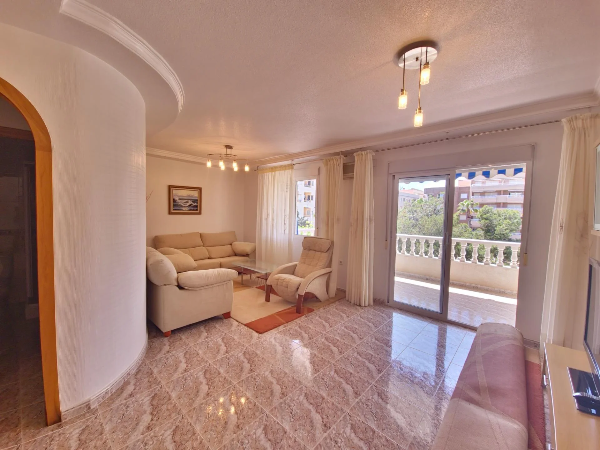 AMPLIO APARTAMENTO EN PLAYA DEL CURA – 2 DORMITORIOS, TERRAZA Y VISTAS AL PARQUE